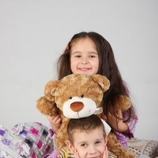 Фото с плюшевым мишкой