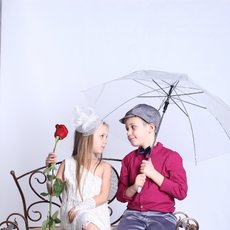 Влюбленные под зонтом