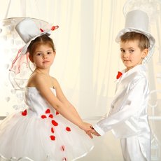 Будь-який вік покоряється коханню