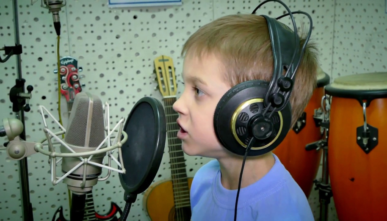 Студия вокала для детей в Школе Радости Елены Чернявской